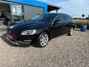 Volvo V60 I (2011-2018) T3 Geartronic Linje Svart 2017