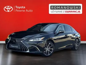 Lexus ES 300h Business Edition 2022