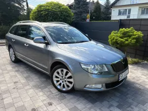 Skoda Superb II (2008-2018) 2.0 TDI Elegance DSG 2010