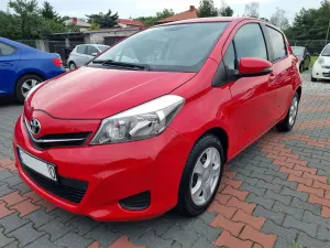 Toyota Yaris III (2011-2019) 1.33 Premium EU6 2014