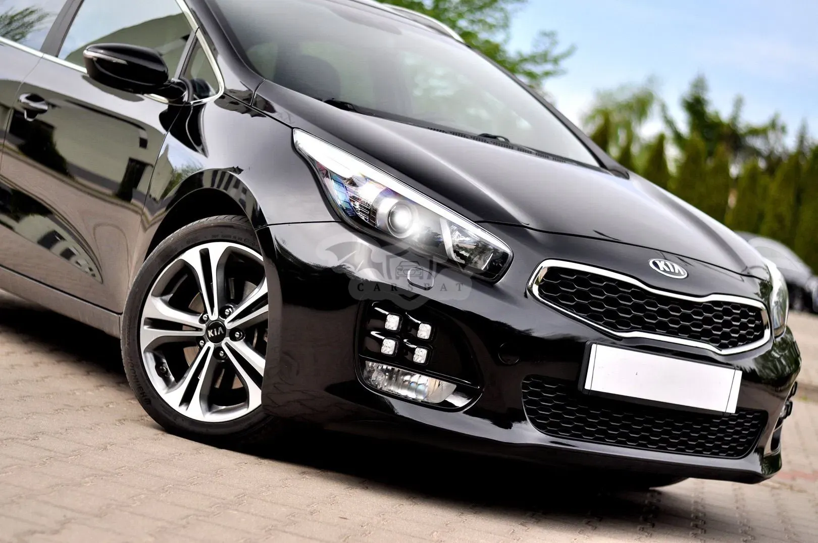 Kia Ceed II (2012-) 1.6 CRDi 136 DCT ISG GT Line 2016