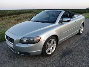 Volvo C70 2009