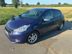 Peugeot 208 I (2012-2019) 1.2 VTi Style 2015