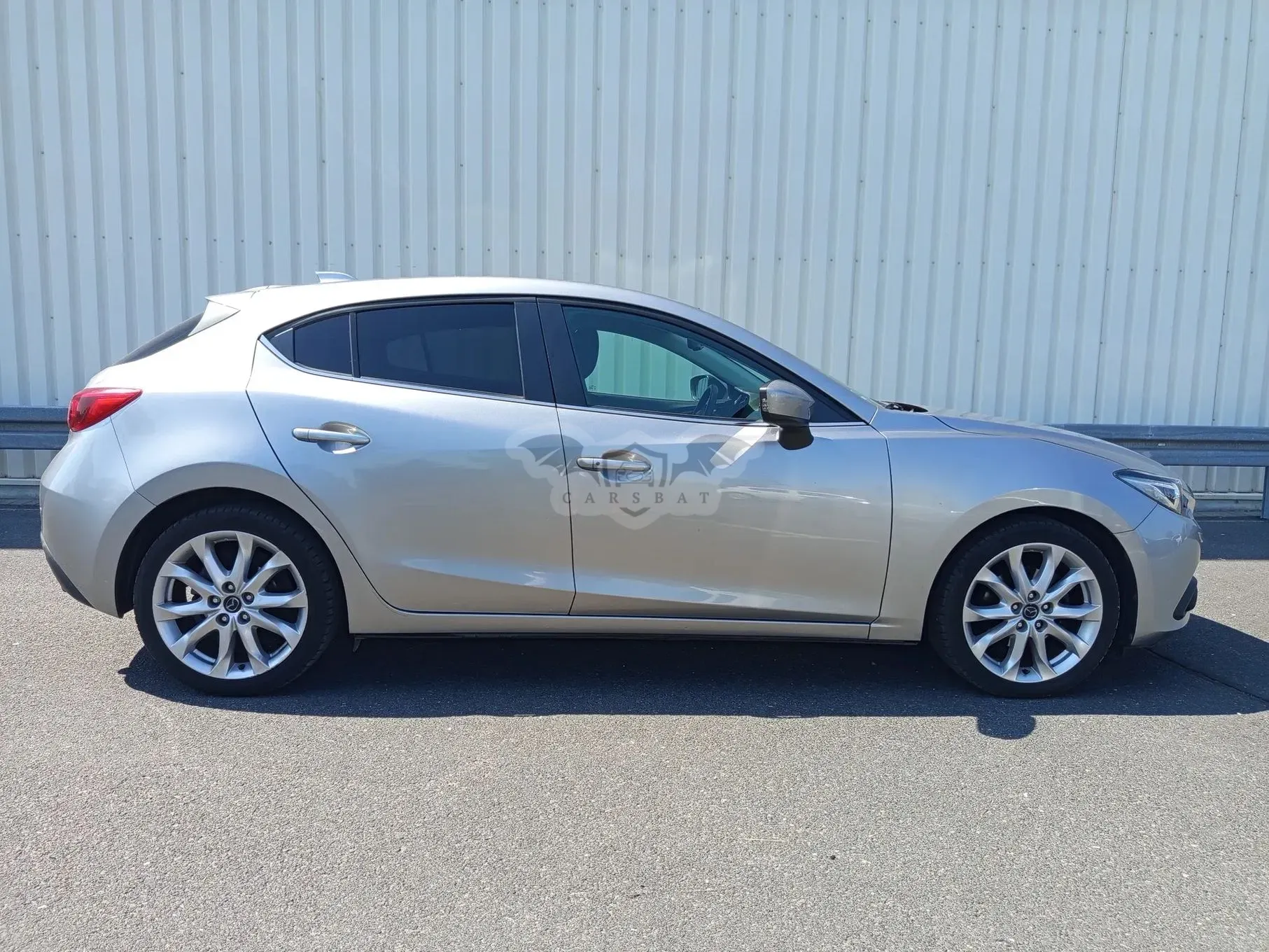 Mazda 3 III (2013-) SKYACTIV-G 120 Sports-Line 2015