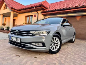 Volkswagen Passat B8 (2014-2023) 1.5 TSI EVO Business 2022