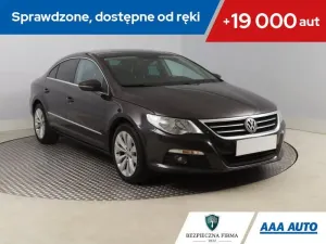 Volkswagen Passat CC 2011
