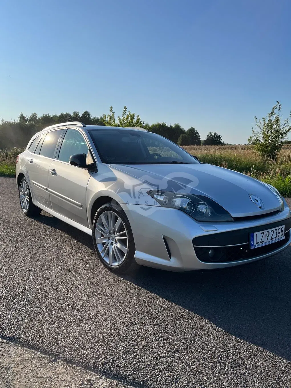 Renault Laguna III (2007-) 2.0 dCi Bose Edition 2010