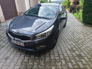Kia Ceed II (2012-) 1.6 GDI M 2013