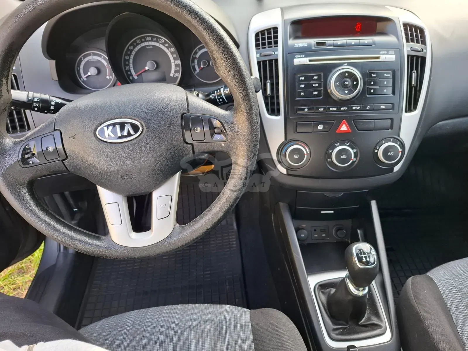 Kia Ceed II (2012-) 1.6 Crdi M 2009
