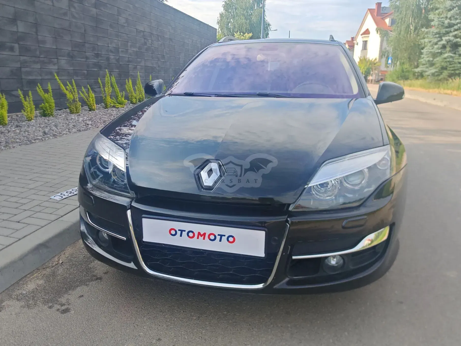 Renault Laguna III (2007-) 2.0 T Bose Edition 2012