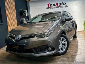 Toyota Auris II (2012-) 2016