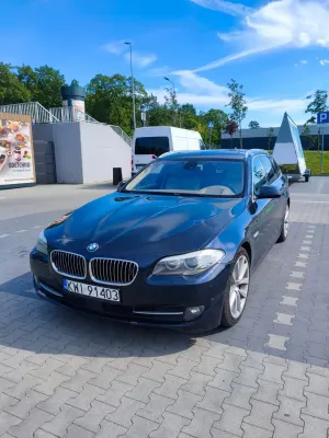BMW 5 Series F10/F11 (2009-2017) 530d 2010