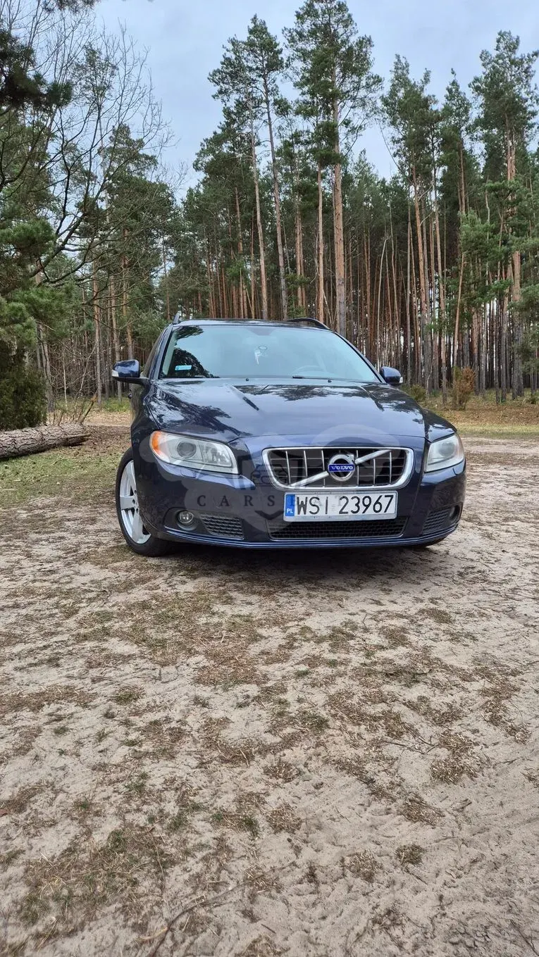 Volvo V70 III (2007-) 2.4D Momentum 2009