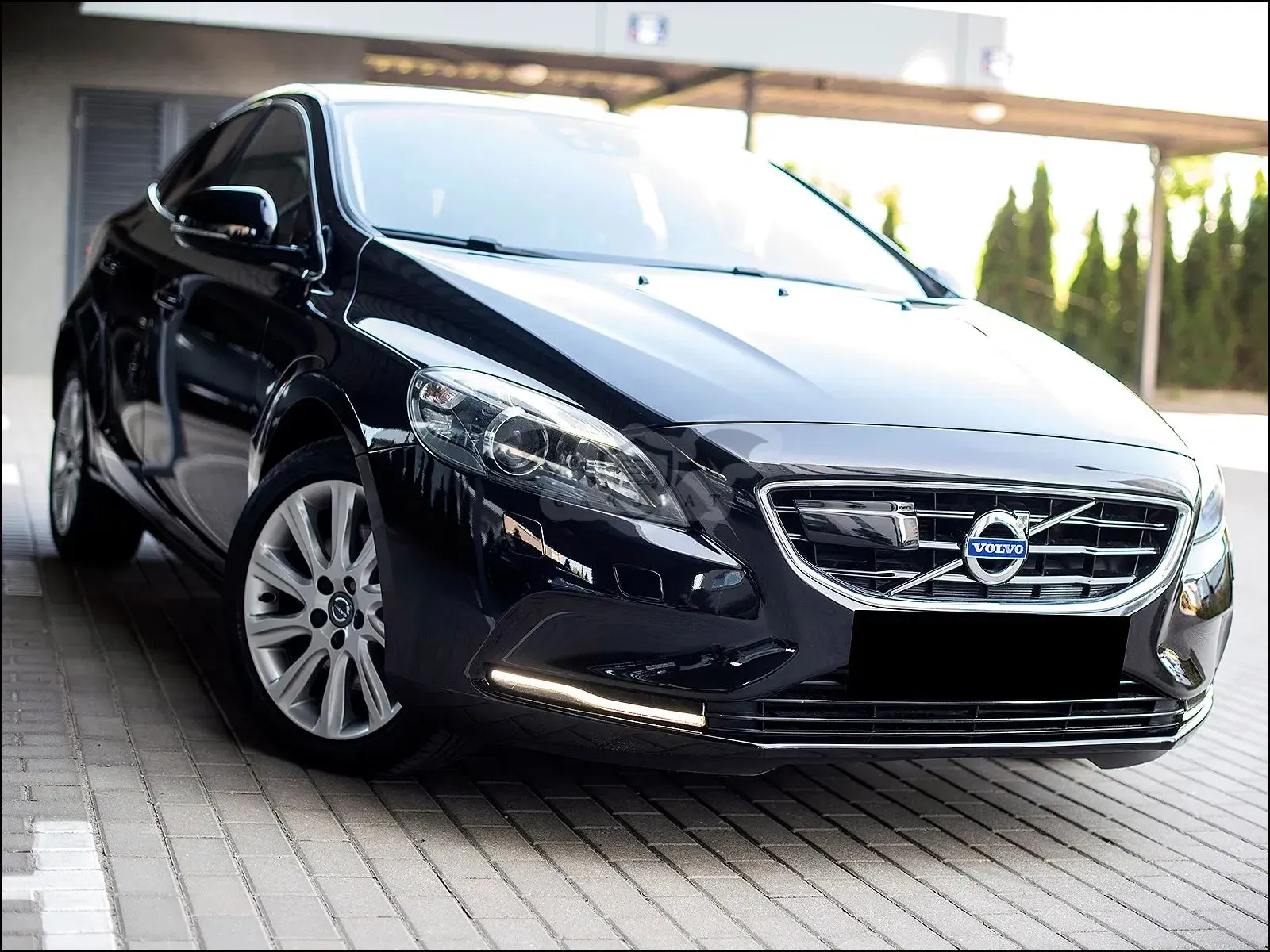 Volvo V40 II (2012-) 2015