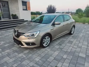 Renault Megane IV (2016-) 1.2 16V TCE Energy Dynamique 2017