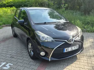 Toyota Yaris III (2011-2019) 1.33 Selection Platinum 2015