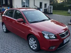 Kia Rio II (2005-2011) 1.4 (klm swo) / Comfort + 2010
