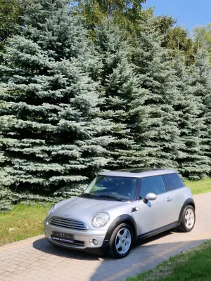 Mini Cooper 50 Camden 2009
