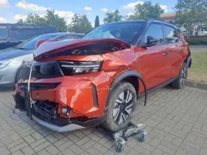 Opel Frontera C (2024-) 1.2 DI Hybrid 48V eDCT Edition 2025