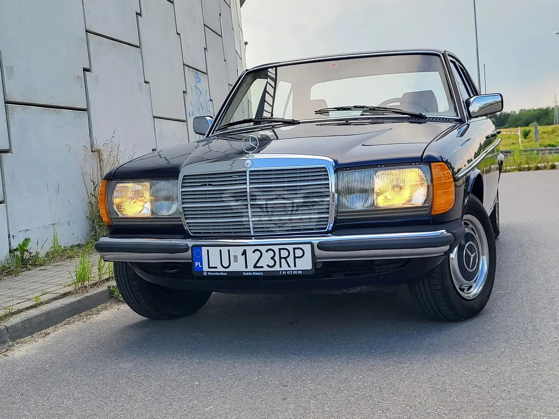 Mercedes-Benz E 1982