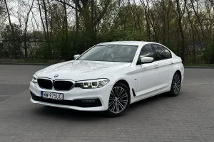 BMW 5 Series G30/G31 (2017-2023) 520d xDrive Sport Line sport 2018