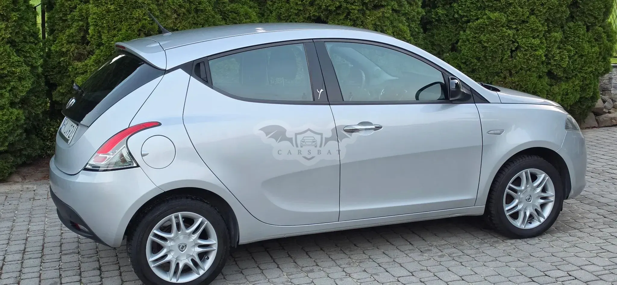 Lancia Ypsilon 1.2 8V Silver 2012