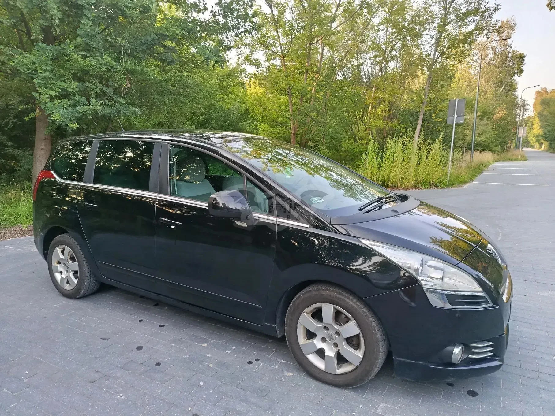 Peugeot 5008 I (2009-2017) 2.0 HDi Premium 2011