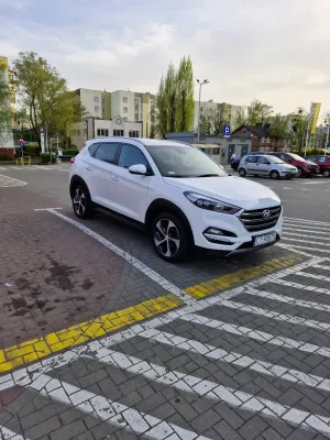 Hyundai Tucson III (2015-2020) 1.6 T-GDI GO 2WD 2016