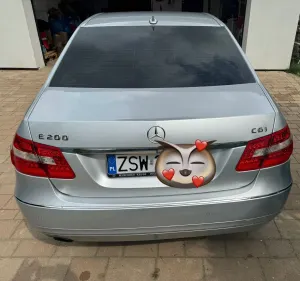 Mercedes-Benz E W212/W207 (2009-2016) 200 CGI BlueEFFICIENCY 7G-TRONIC Avantgarde 2009