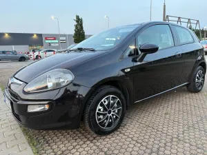 Fiat Punto 1.2 8V Active 2012