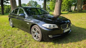 BMW 5 Series F10/F11 (2009-2017) 520d 2011