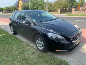 Volvo V40 II (2012-) D2 R-Design Kinetic 2015