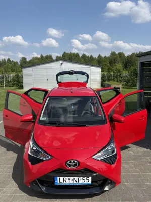 Toyota Aygo II (2014-) x-play 2021