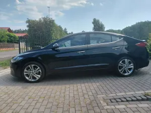Hyundai Elantra VI (2016-2020) 1.6 Style 2016