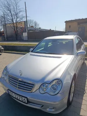 Mercedes-Benz C W203 (2000-2007) 180 Kompressor Automatik Avantgarde 2006