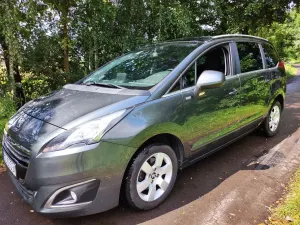 Peugeot 5008 I (2009-2017) BlueHDI 120 Stop & Start Style 2015
