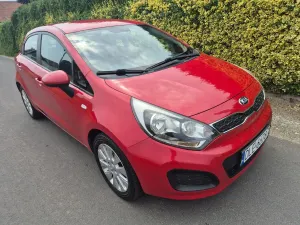 Kia Rio III (2011-) 1.1 CRDI Dream Team Edition 2013