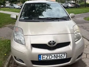 Toyota Yaris II (2005-2011) 1.33 Luna 2010