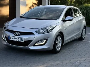Hyundai i30 II (2012-2017) i30cw 1.6 Fifa World Cup Edition 2012