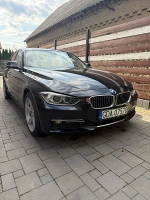 BMW 3 Series F30/F31 (2012-2020) 318d Luxury Line 2013