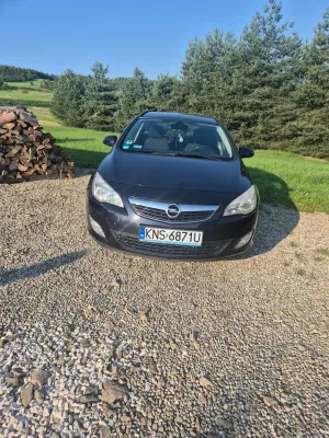 Opel Astra J (2009-2019) 1.7 CDTI 2011
