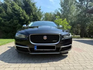 Jaguar XE 2.0 D Prestige 2017