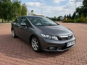 Honda Civic IX (2011-2017) 1.8 Executive 2012