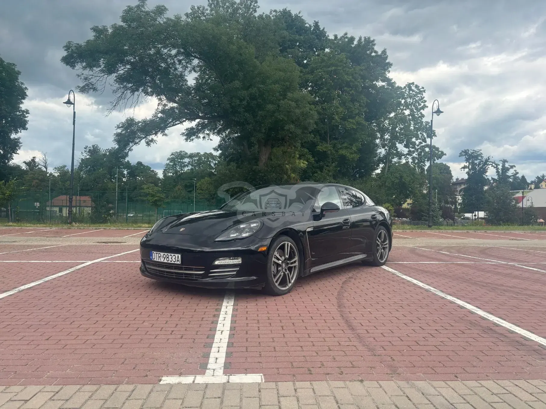 Porsche Panamera 4 Platinum Edition 2013