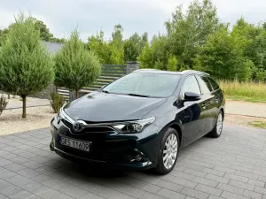Toyota Auris II (2012-) 2016