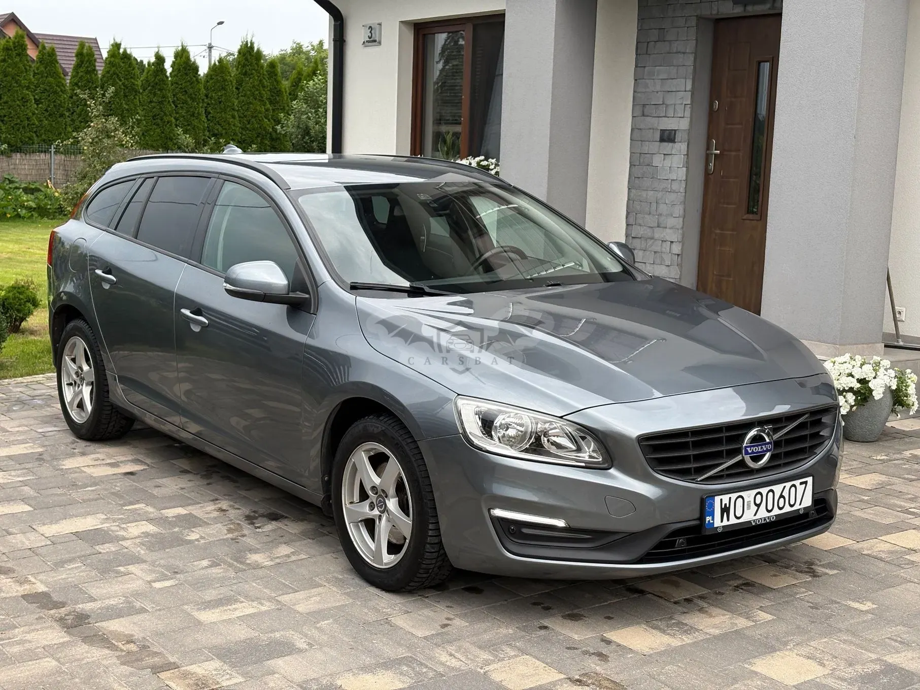 Volvo V60 I (2011-2018) D2 Drive-E Momentum 2017