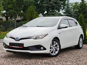 Toyota Auris II (2012-) 1.8 HSD Prestige NAVI 2016