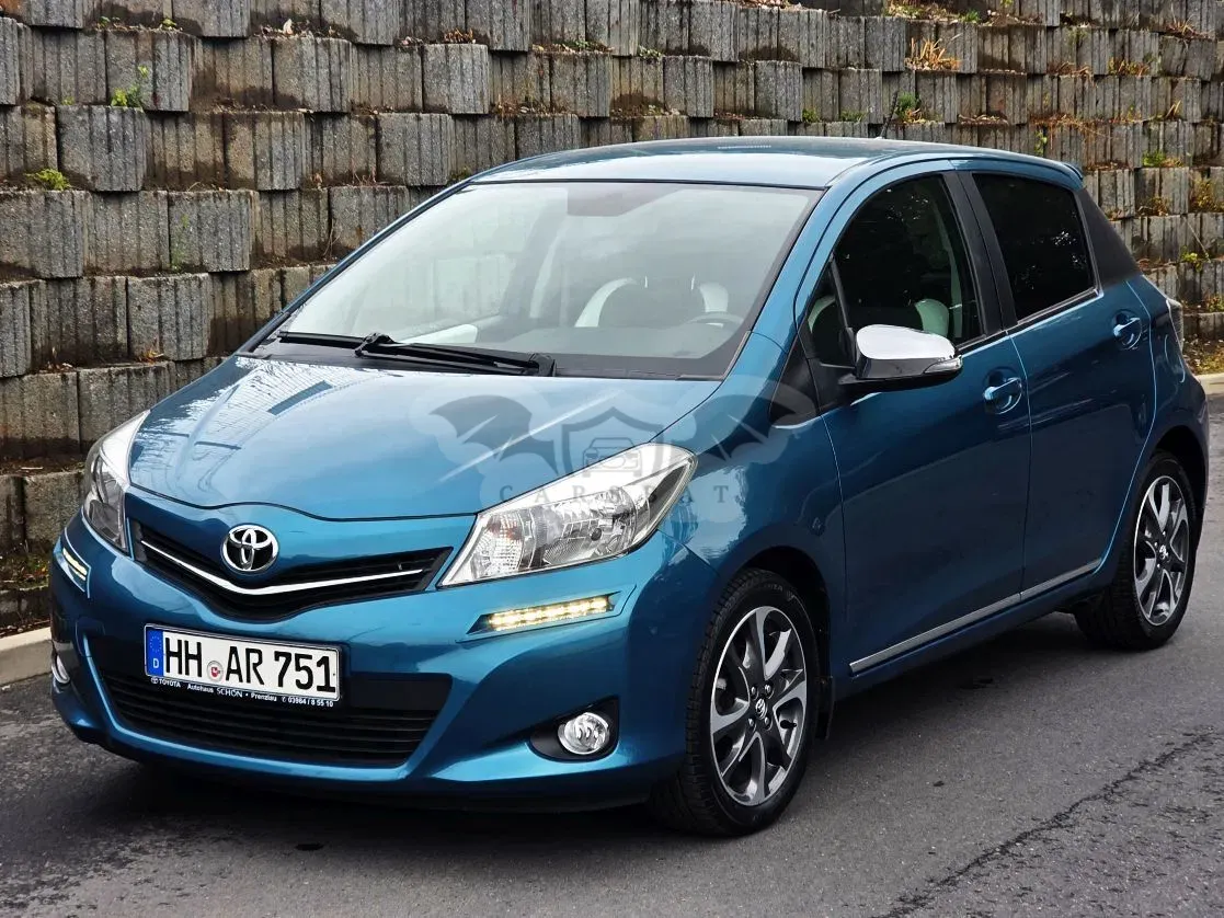 Toyota Yaris III (2011-2019) 1.33 Premium 2013