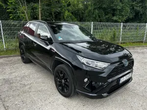 Toyota Rav4 V (2018-) 2.5 Hybrid Black Edition by JBL 4x2 2021