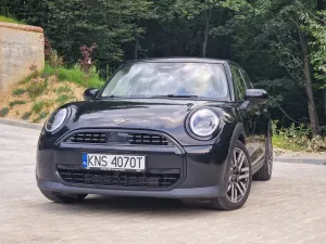 Mini Cooper C Linia Classic 2024